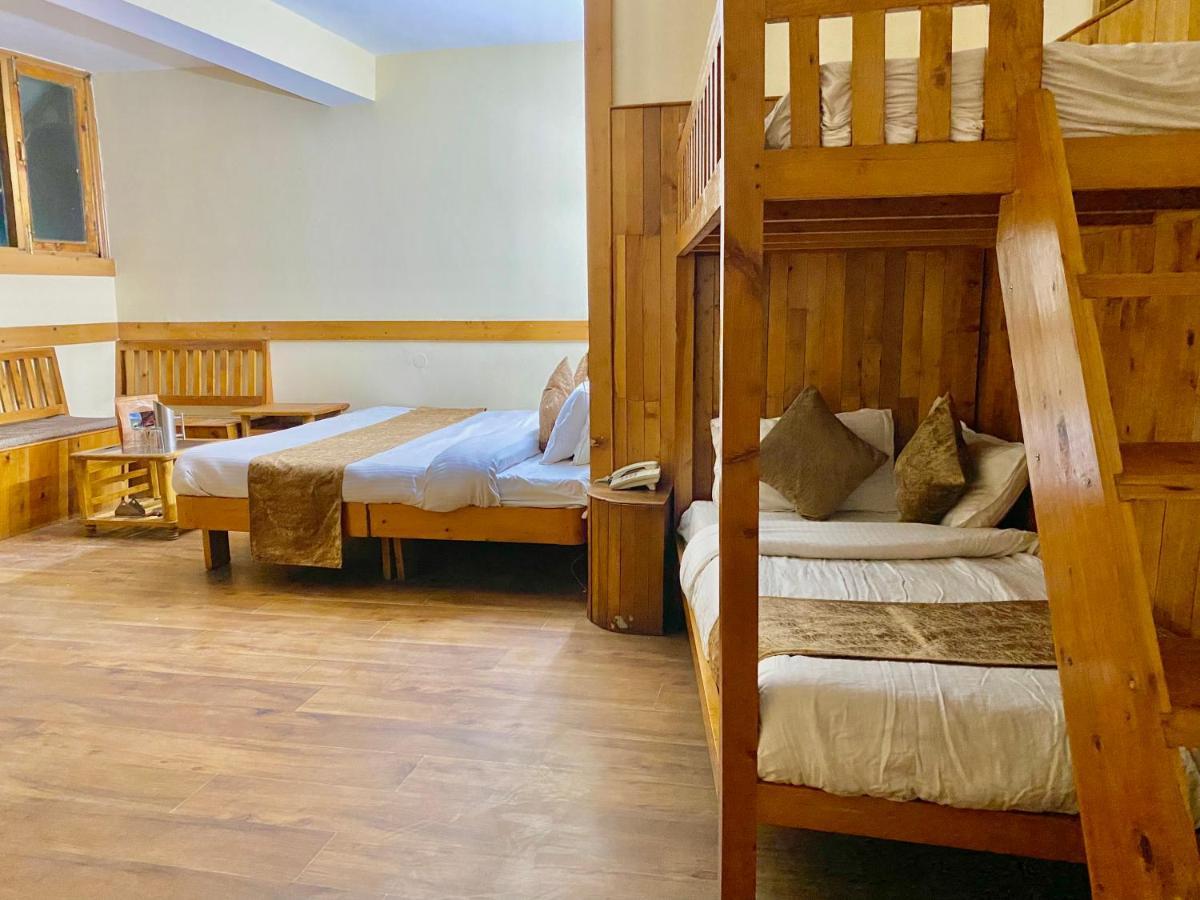 Hotel Valley Of Gods Manāli Kültér fotó
