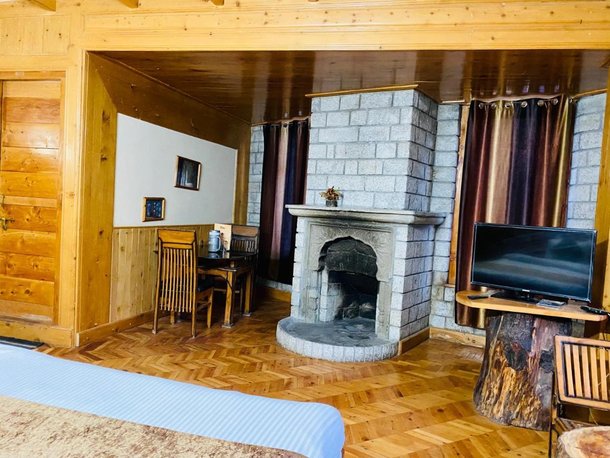 Hotel Valley Of Gods Manāli Kültér fotó