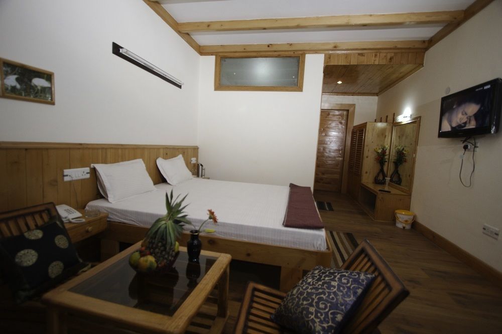 Hotel Valley Of Gods Manāli Kültér fotó